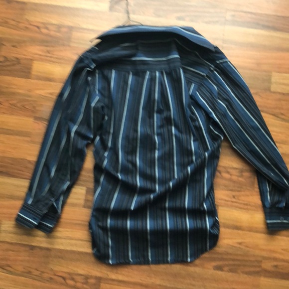 Dress shirt any 2/$15 - Picture 5 of 5